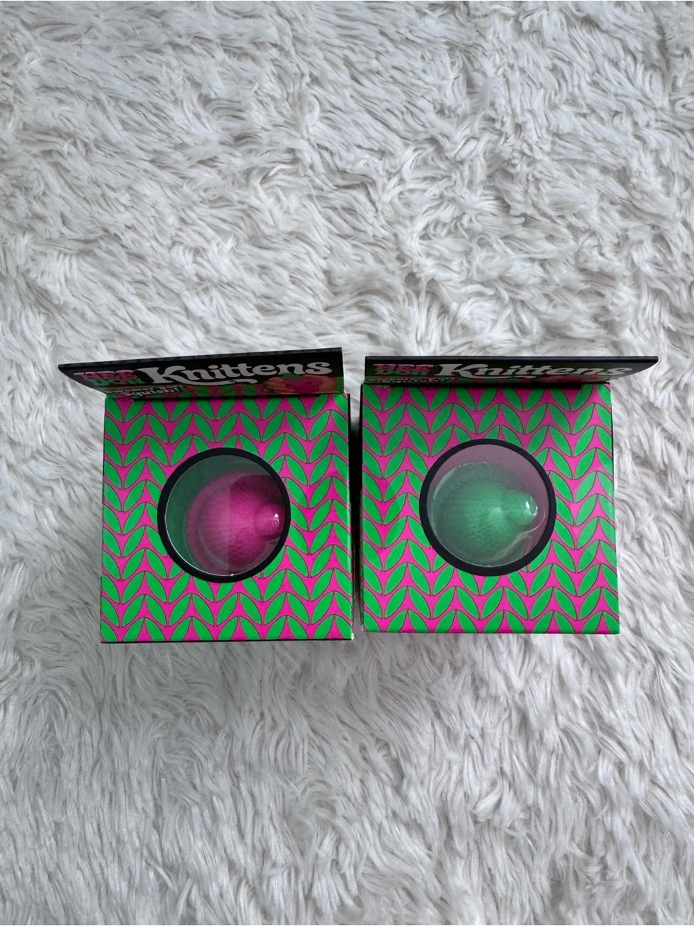 BNIB Schylling NeeDoh Pink & Green Squishmas Knittens Set - Authentic, HTF